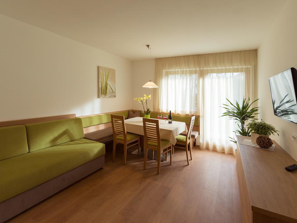 Appartement Garden Olang Rum bild