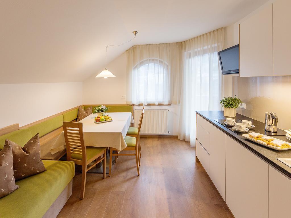 Appartement Garden Olang Rum bild